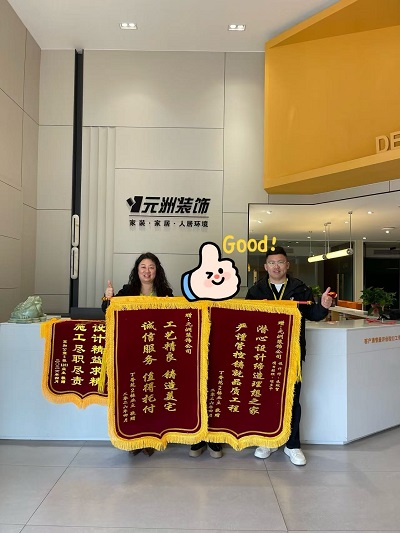 内页.jpg
